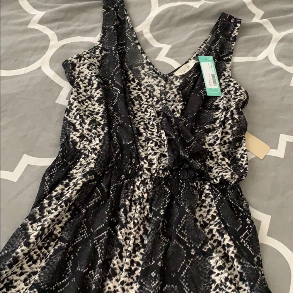NWT RD Style Snakeprint Romper